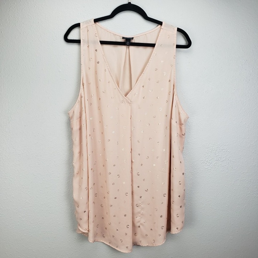 Torrid Women's Size 3 Hearts Moon And Stars Sleeveless Top‎ Blush Pink And Gold